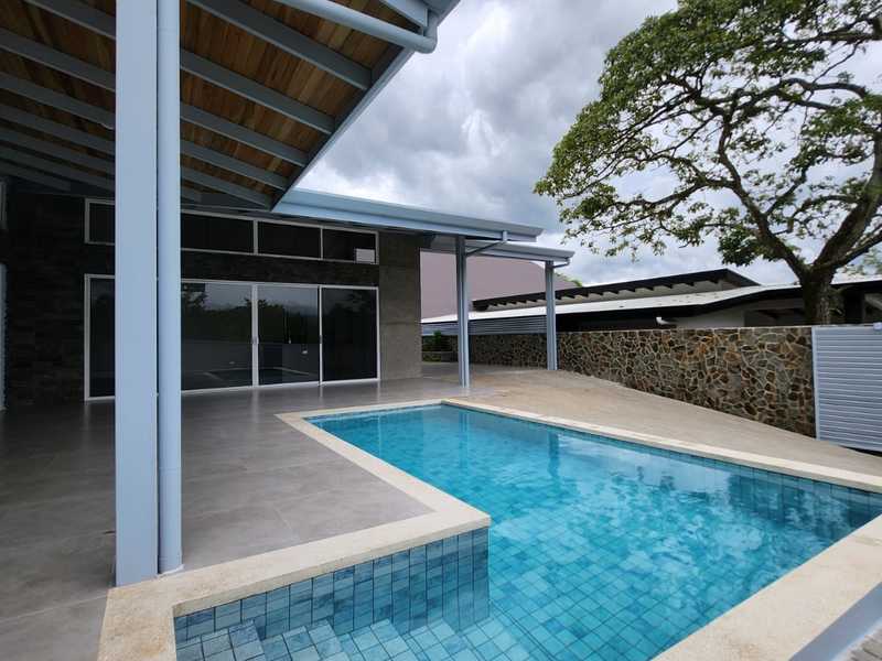 4 bed Single Family Homes For Sale in Atenas, Alajuela - 1