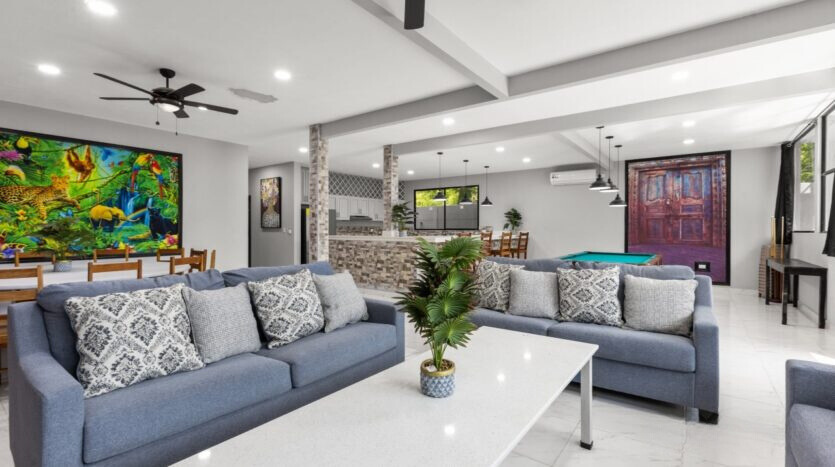 18 bed Single Family Homes For Sale in Jaco, Puntarenas - thumb 5