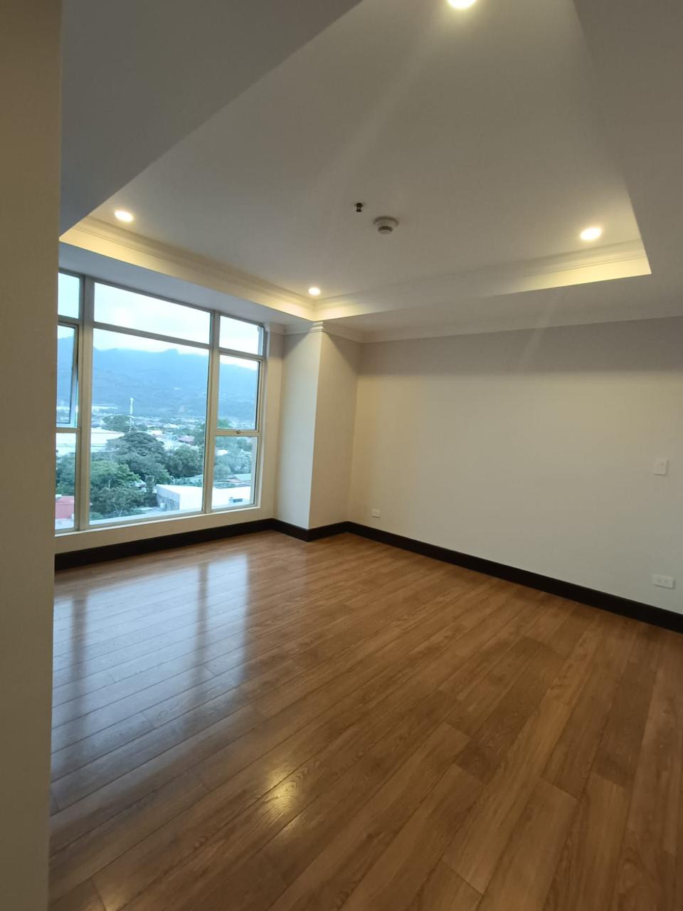 3 bed Apartment For Sale in La Sabana, San Jose - thumb 4