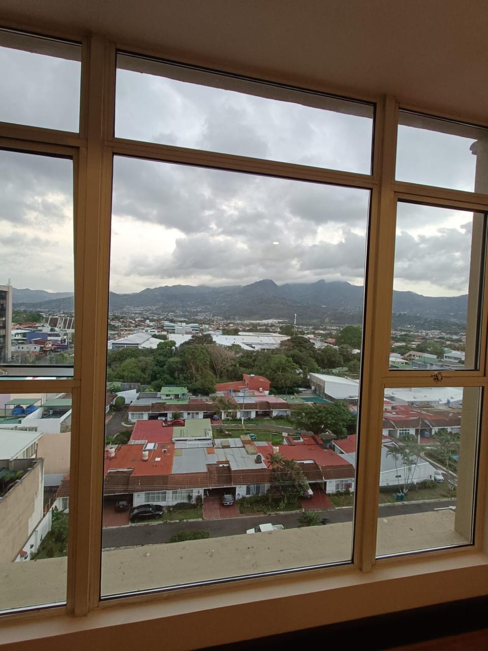 3 bed Apartment For Sale in La Sabana, San Jose - thumb 3