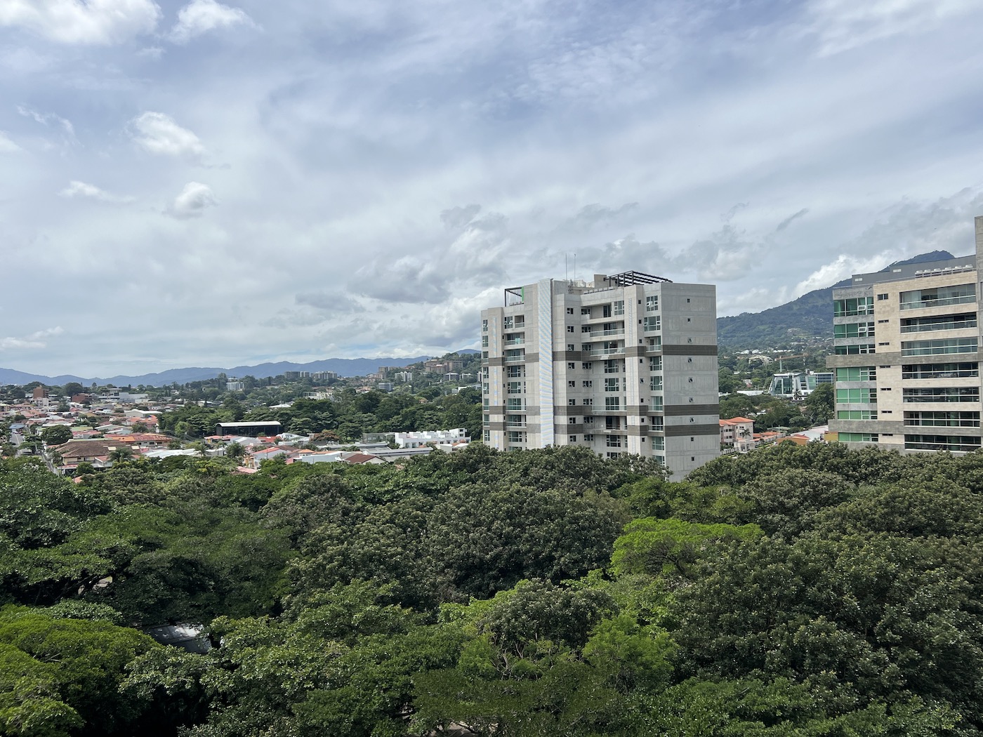 4 bed Apartment For Sale in Escazu, San Jose - thumb 4