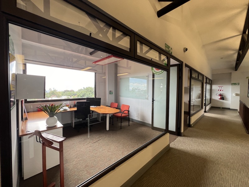 25 bed Commercial For Rent in Escazu, San Jose - photo 16