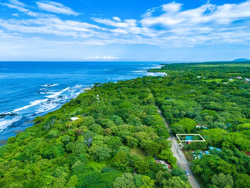 1 bed Single Family Homes For Sale in Junquillal, Guanacaste - 1