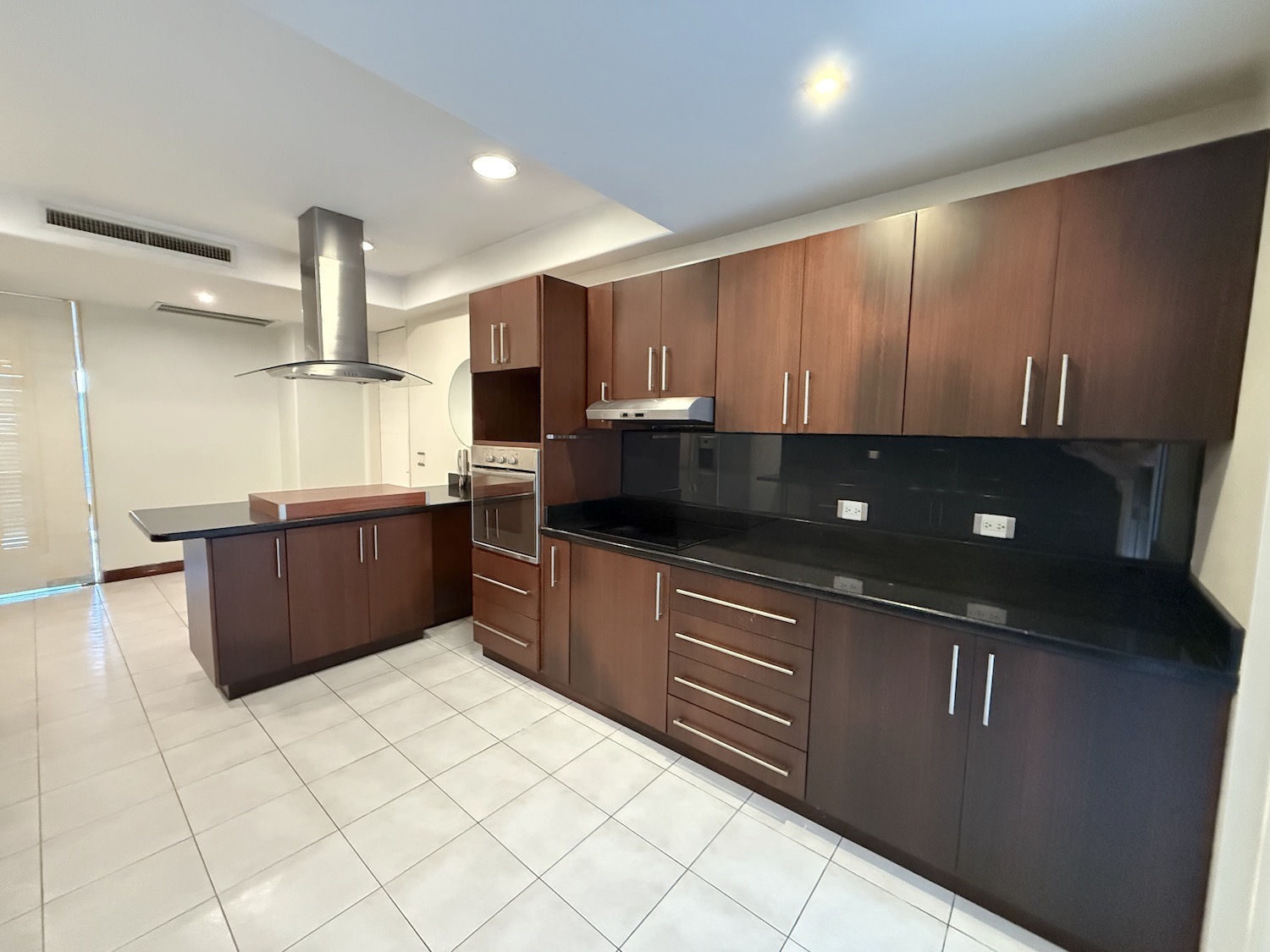 3 bed Apartment For Sale in Jaboncillo, San Jose - thumb 11