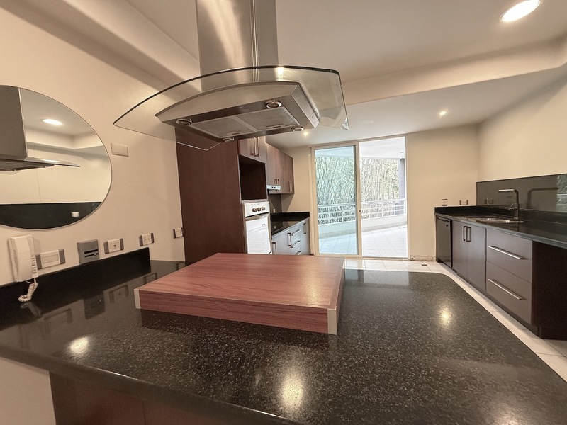 3 bed Apartment For Sale in Jaboncillo, San Jose - 1