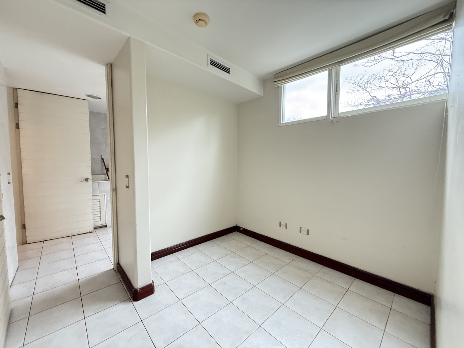 3 bed Apartment For Sale in Jaboncillo, San Jose - thumb 27