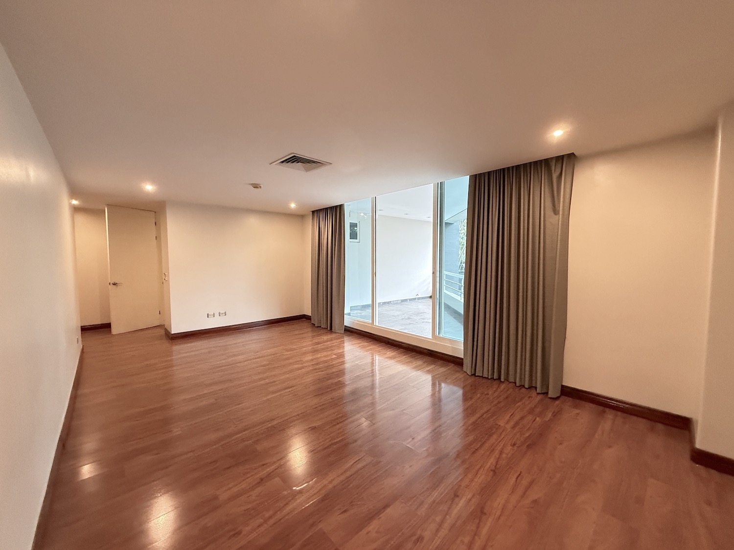 3 bed Apartment For Sale in Jaboncillo, San Jose - thumb 17