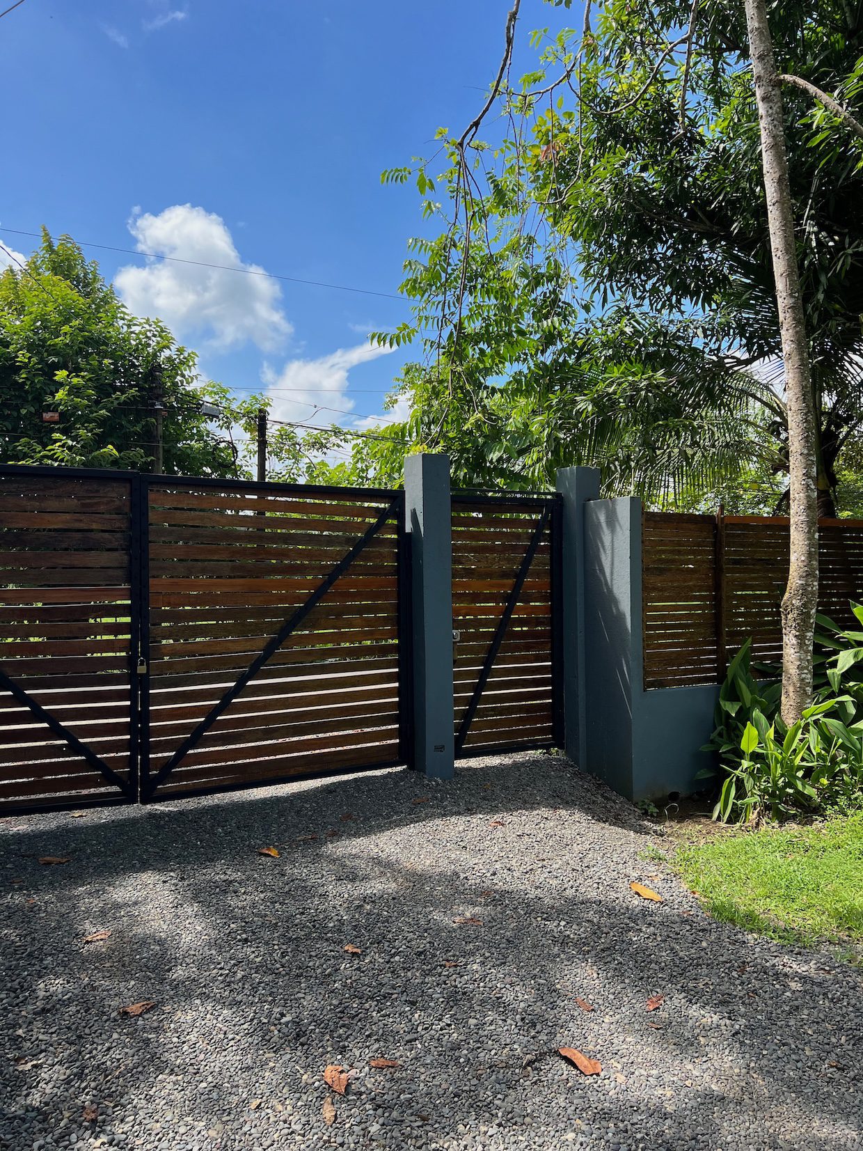 2 bed Single Family Homes For Sale in Playa Hermosa, Puntarenas - thumb 6