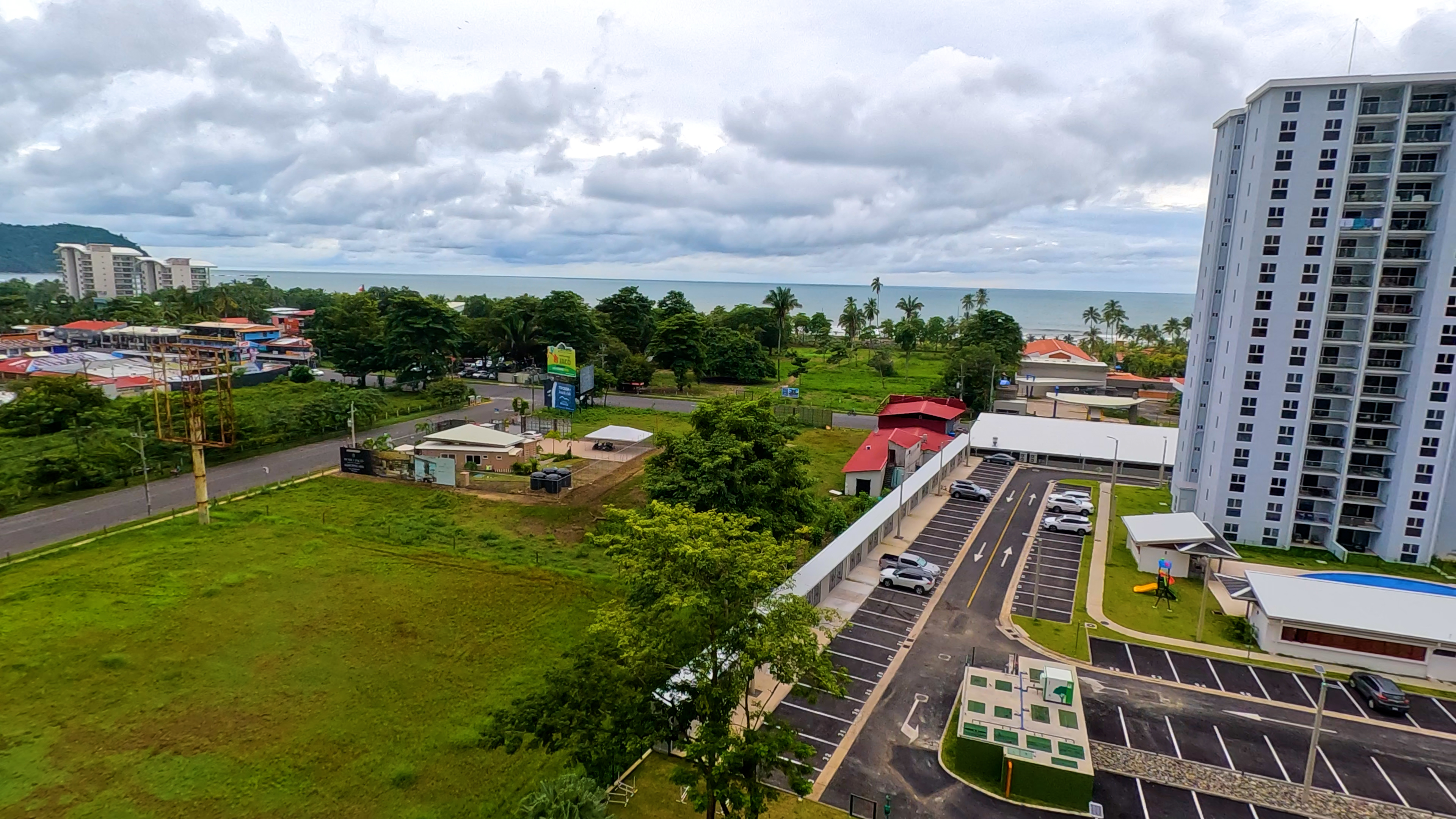 3 bed Condo For Sale in Jaco, Puntarenas - thumb 3