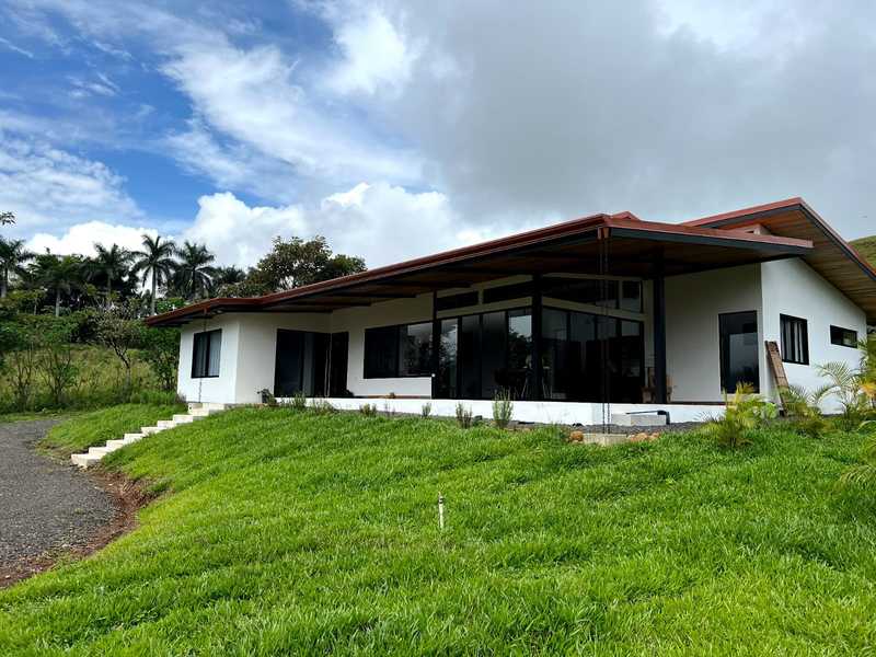 3 bed Single Family Homes For Rent in Atenas, Alajuela - 1