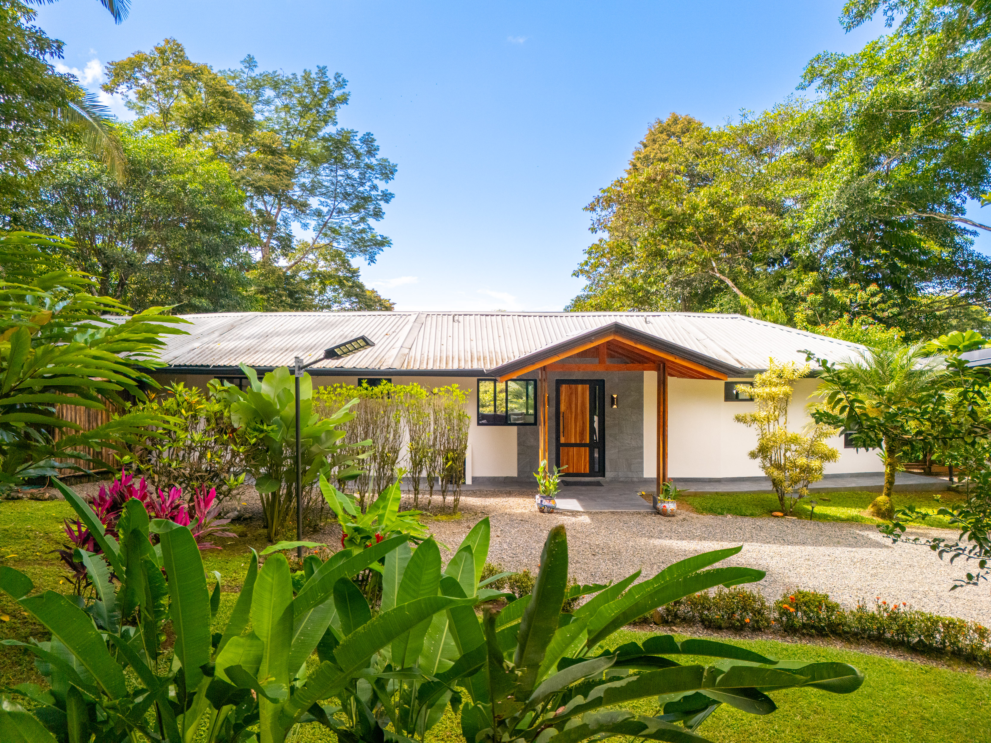 2 bed Single Family Homes For Sale in Ojochal, Puntarenas - thumb 3