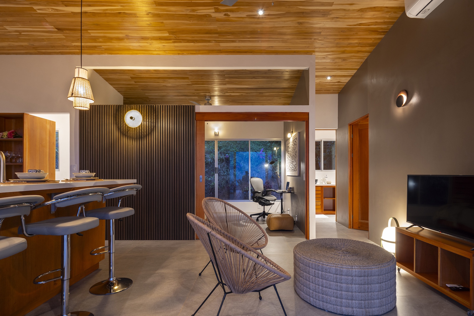 2 bed Single Family Homes For Sale in Dominical, Puntarenas - thumb 3