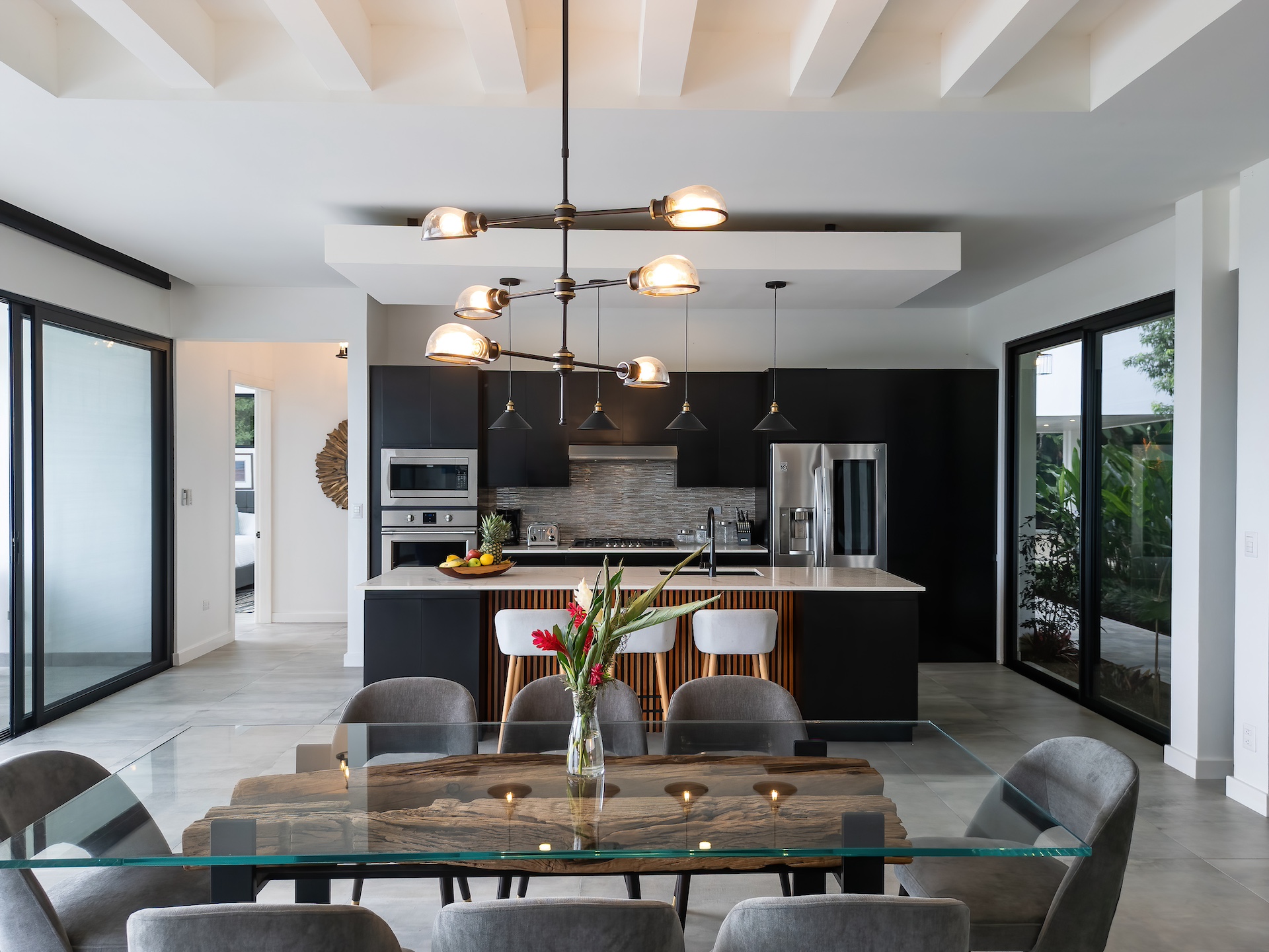 4 bed Single Family Homes For Sale in Ojochal, Puntarenas - thumb 5