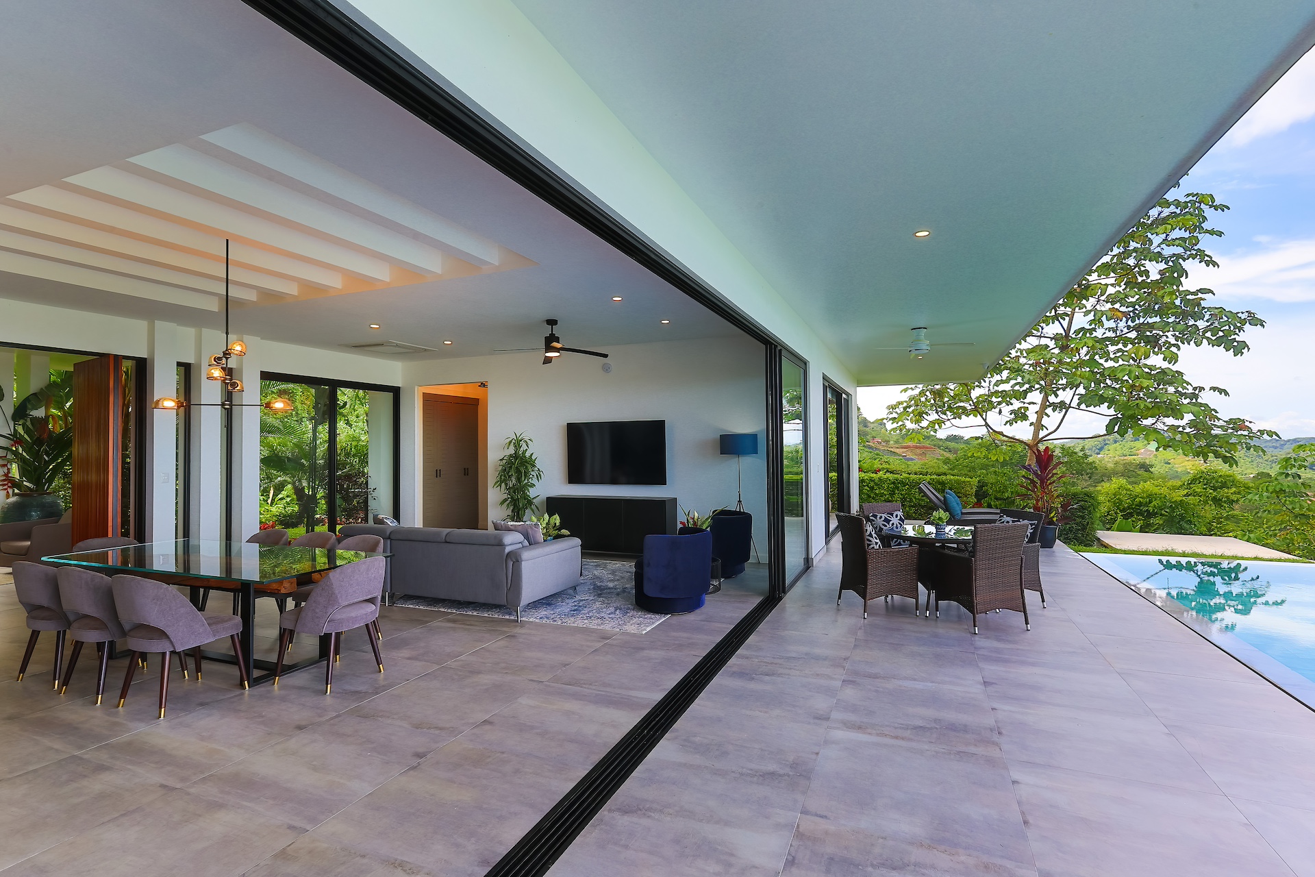 4 bed Single Family Homes For Sale in Ojochal, Puntarenas - thumb 17