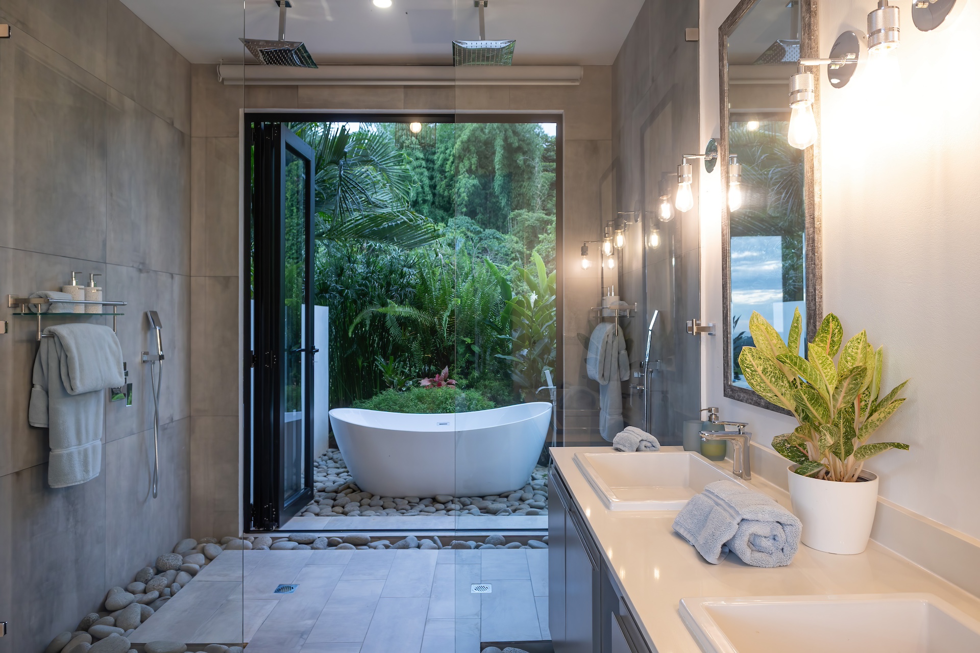 4 bed Single Family Homes For Sale in Ojochal, Puntarenas - thumb 18