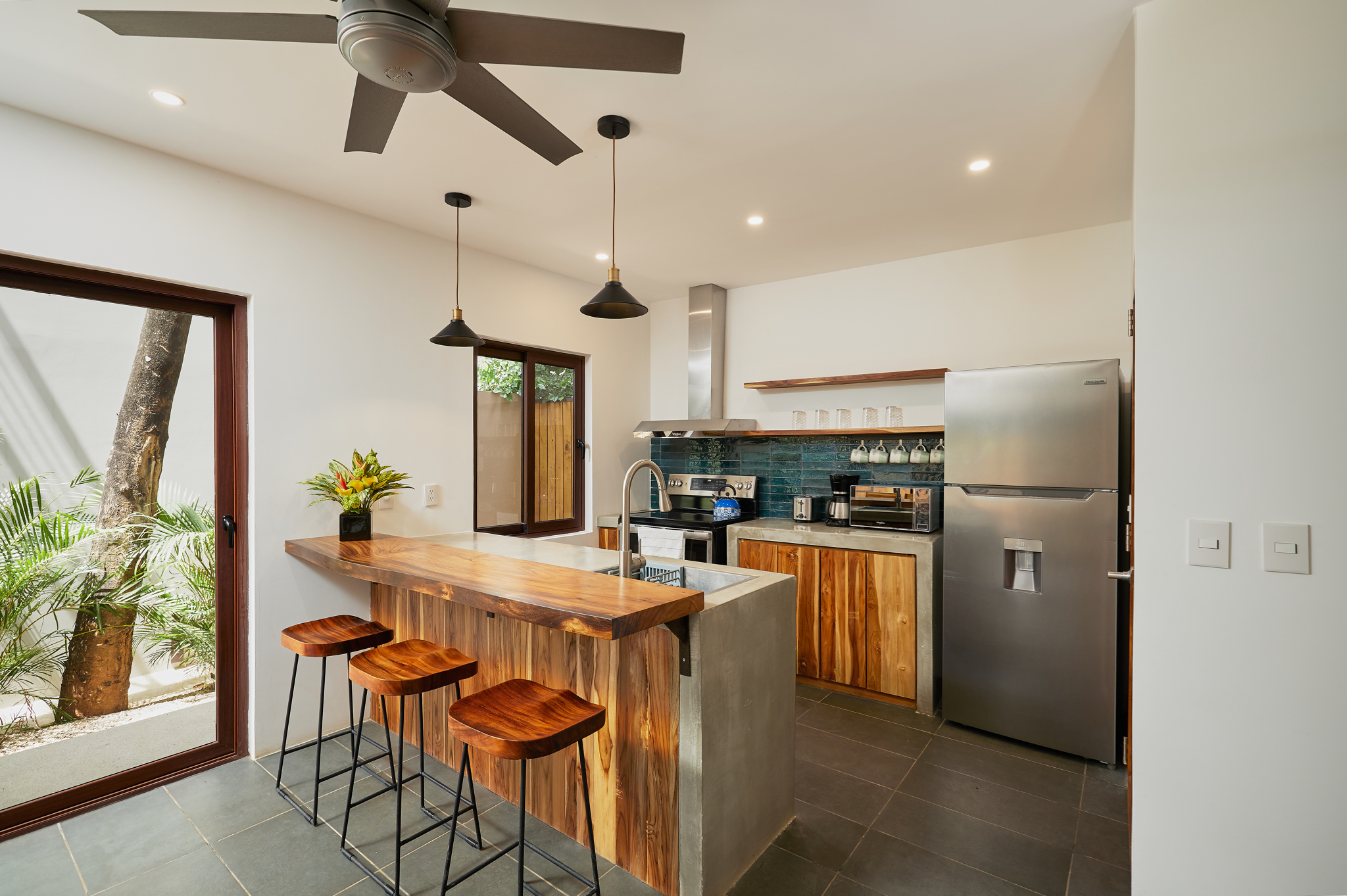 8 bed Apartment For Sale in Tamarindo, Guanacaste - thumb 5