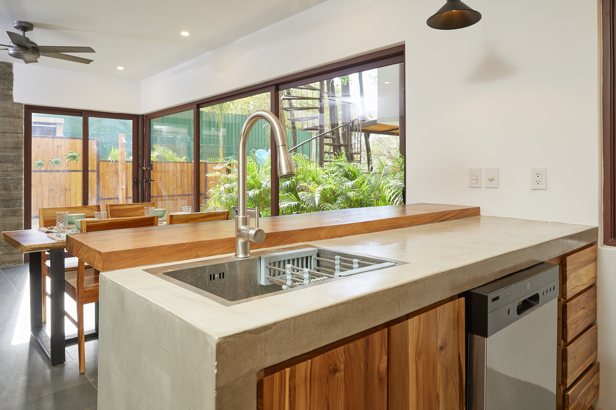 8 bed Apartment For Sale in Tamarindo, Guanacaste - thumb 24