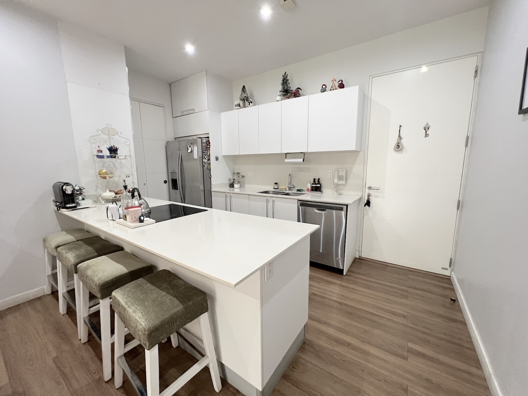 3 bed Apartment For Sale in Escazu, San Jose - thumb 2