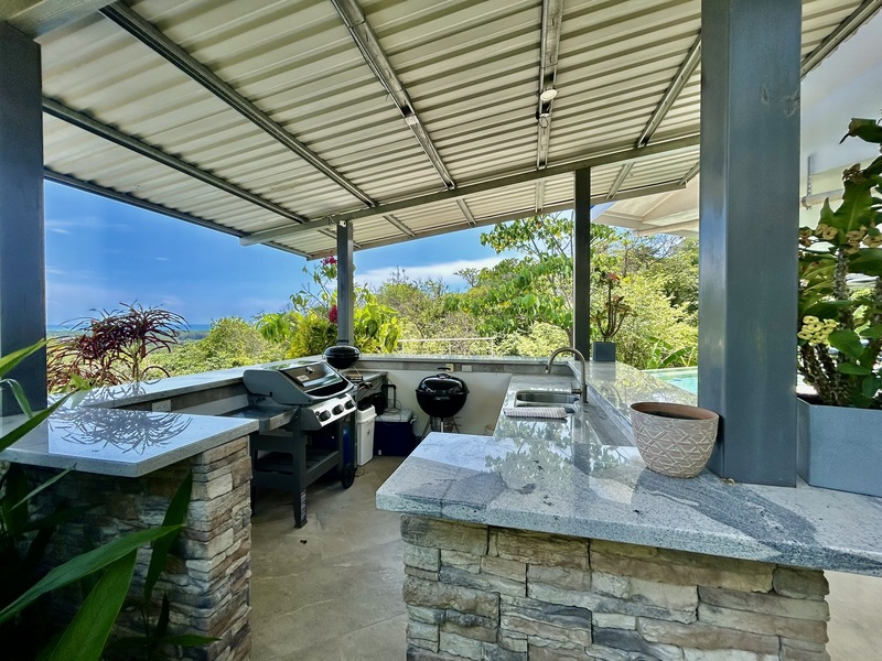 3 bed Single Family Homes For Sale in Esterillos, Puntarenas - hero 3