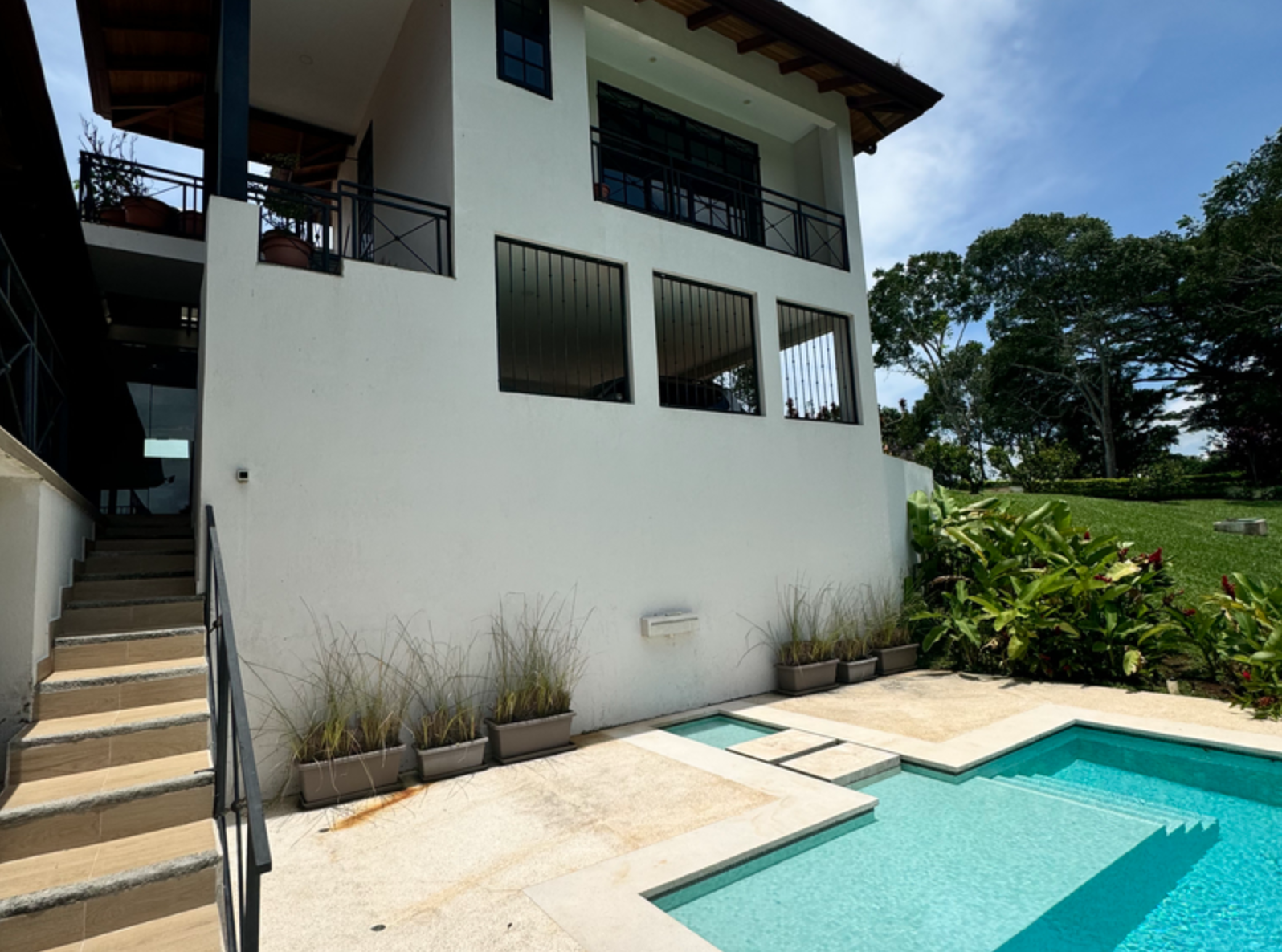 5 bed Single Family Homes For Sale in Atenas, Alajuela - thumb 3