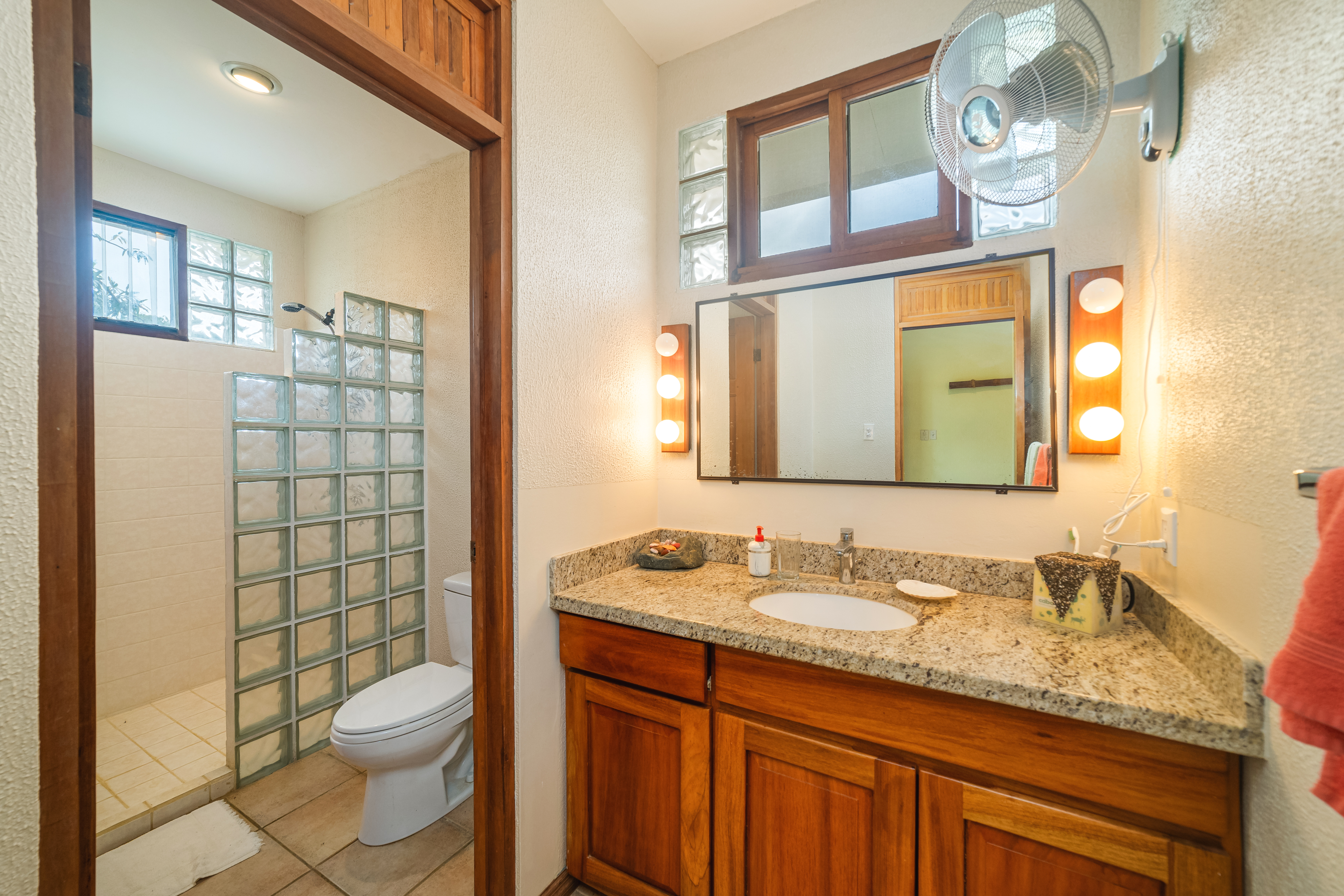 2 bed Condo For Sale in Junquillal, Guanacaste - thumb 16