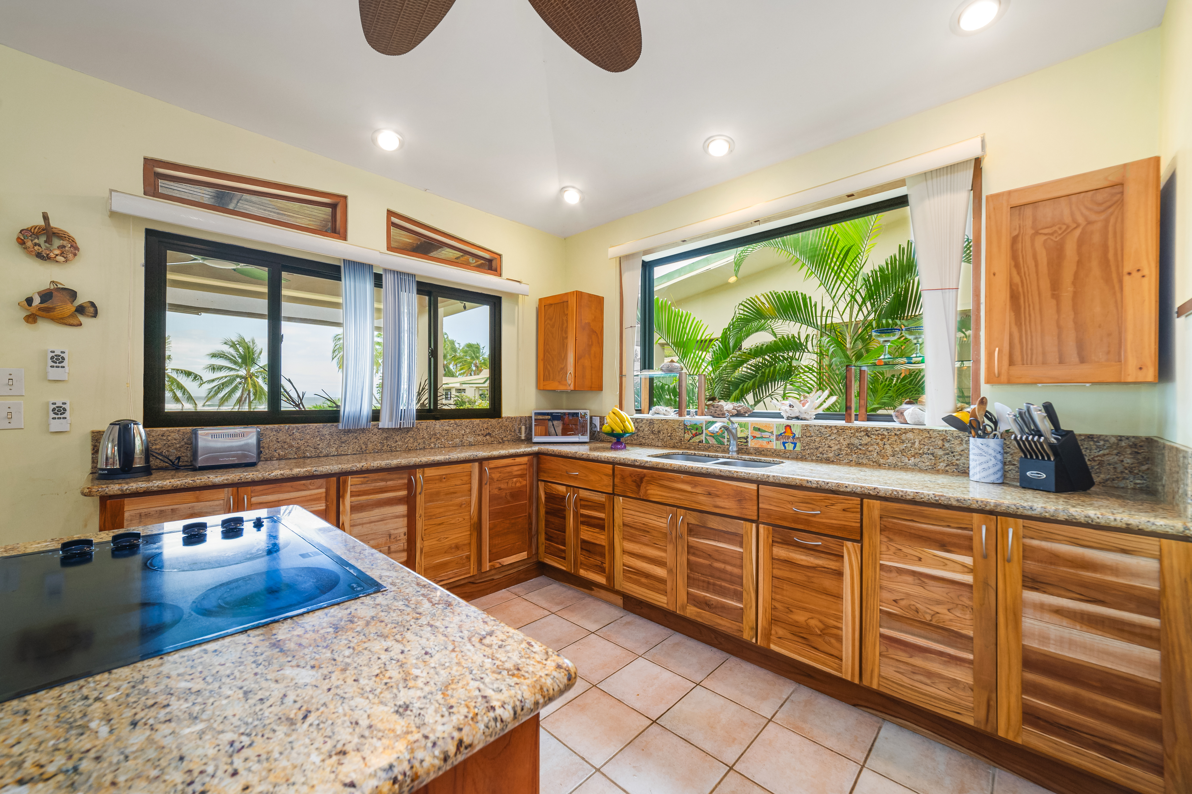 2 bed Condo For Sale in Junquillal, Guanacaste - thumb 11