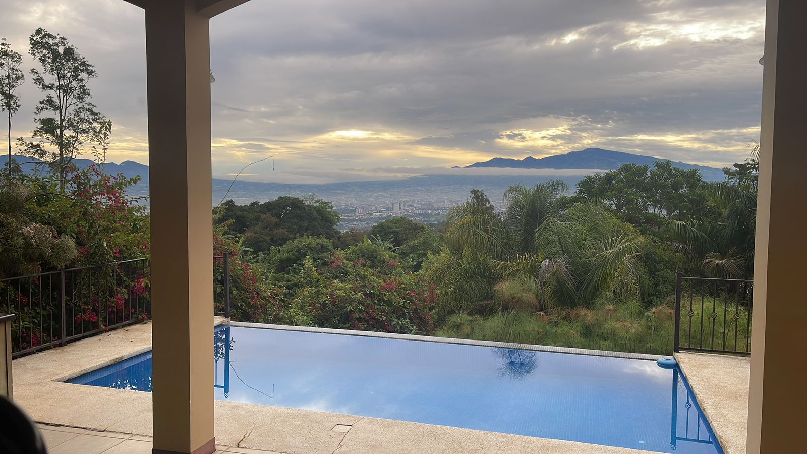 3 bed Single Family Homes For Rent in Escazu, San Jose - thumb 1