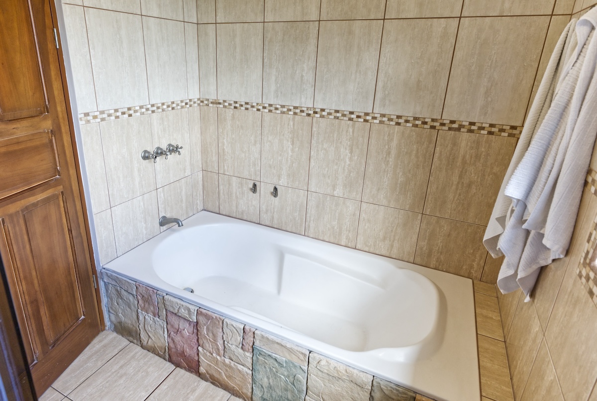 3 bed Single Family Homes For Rent in Escazu, San Jose - thumb 27
