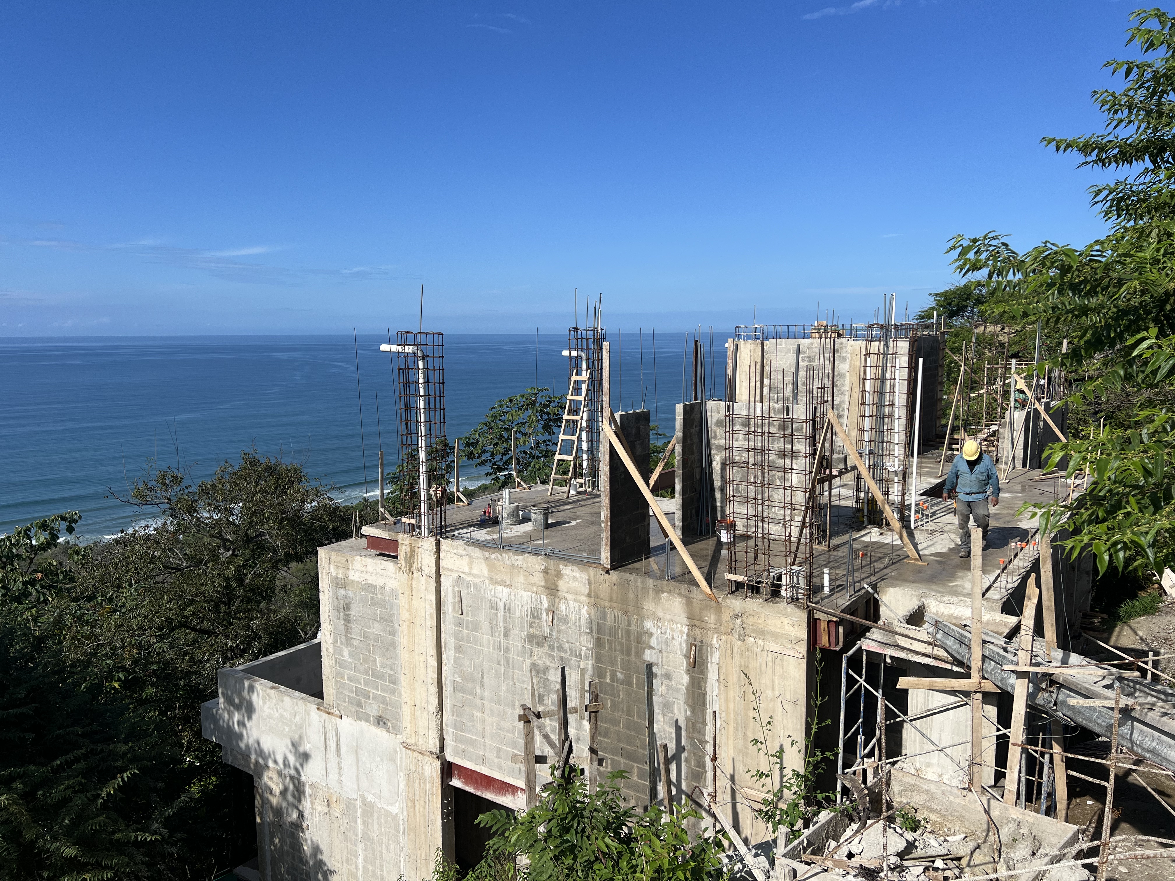 4 bed Single Family Homes For Sale in Santa Teresa, Puntarenas - thumb 12