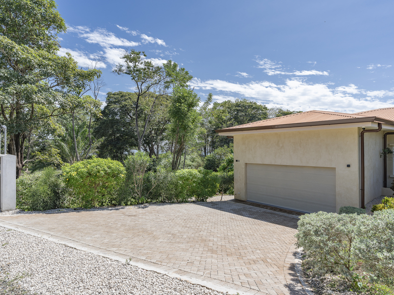 4 bed Single Family Homes For Sale in Tambor, Puntarenas - photo 26