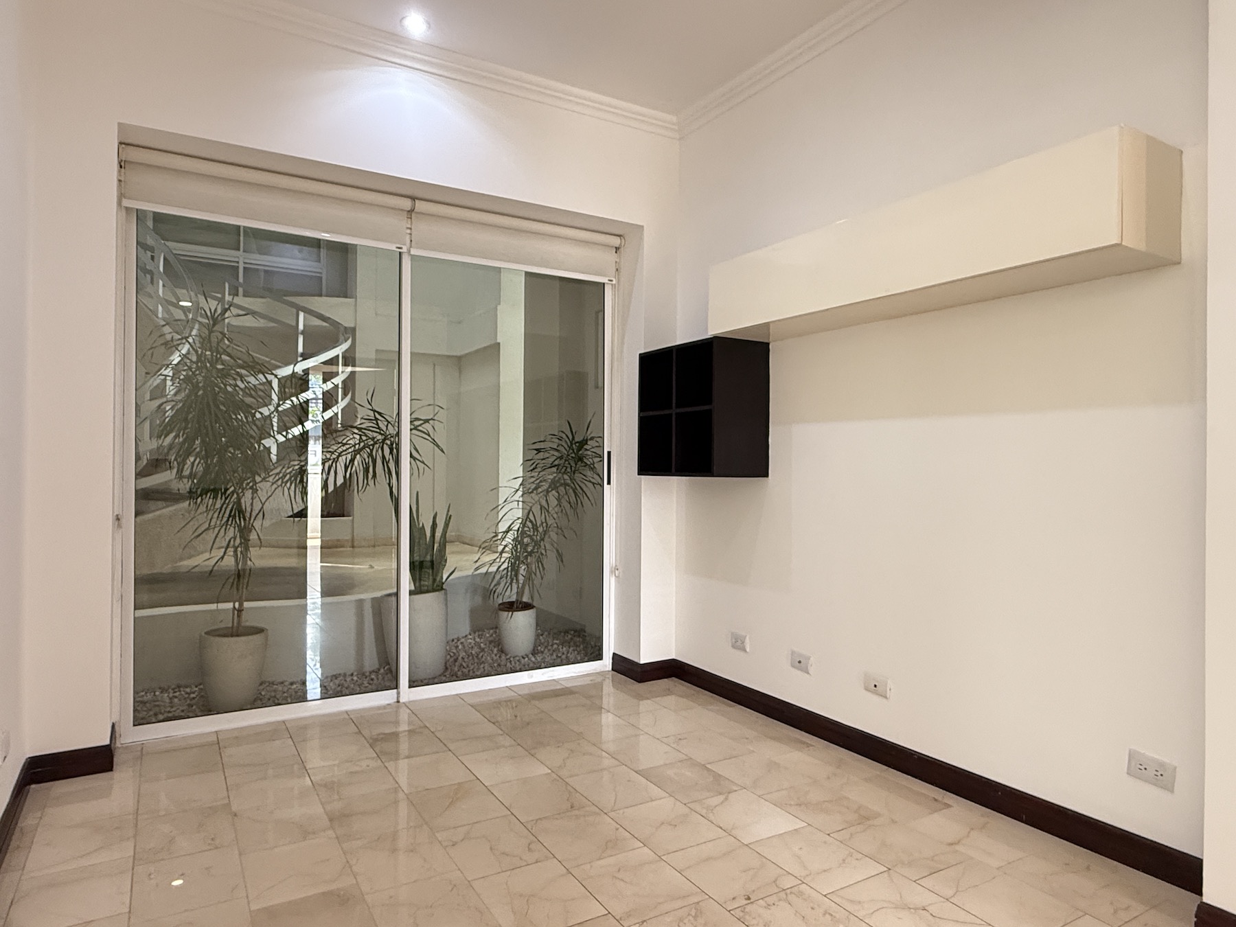 3 bed Apartment For Rent in Escazu, San Jose - thumb 8