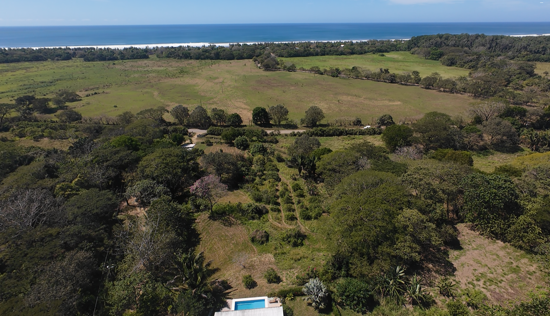 2 bed Single Family Homes For Sale in Playa Coyote, Guanacaste - thumb 3