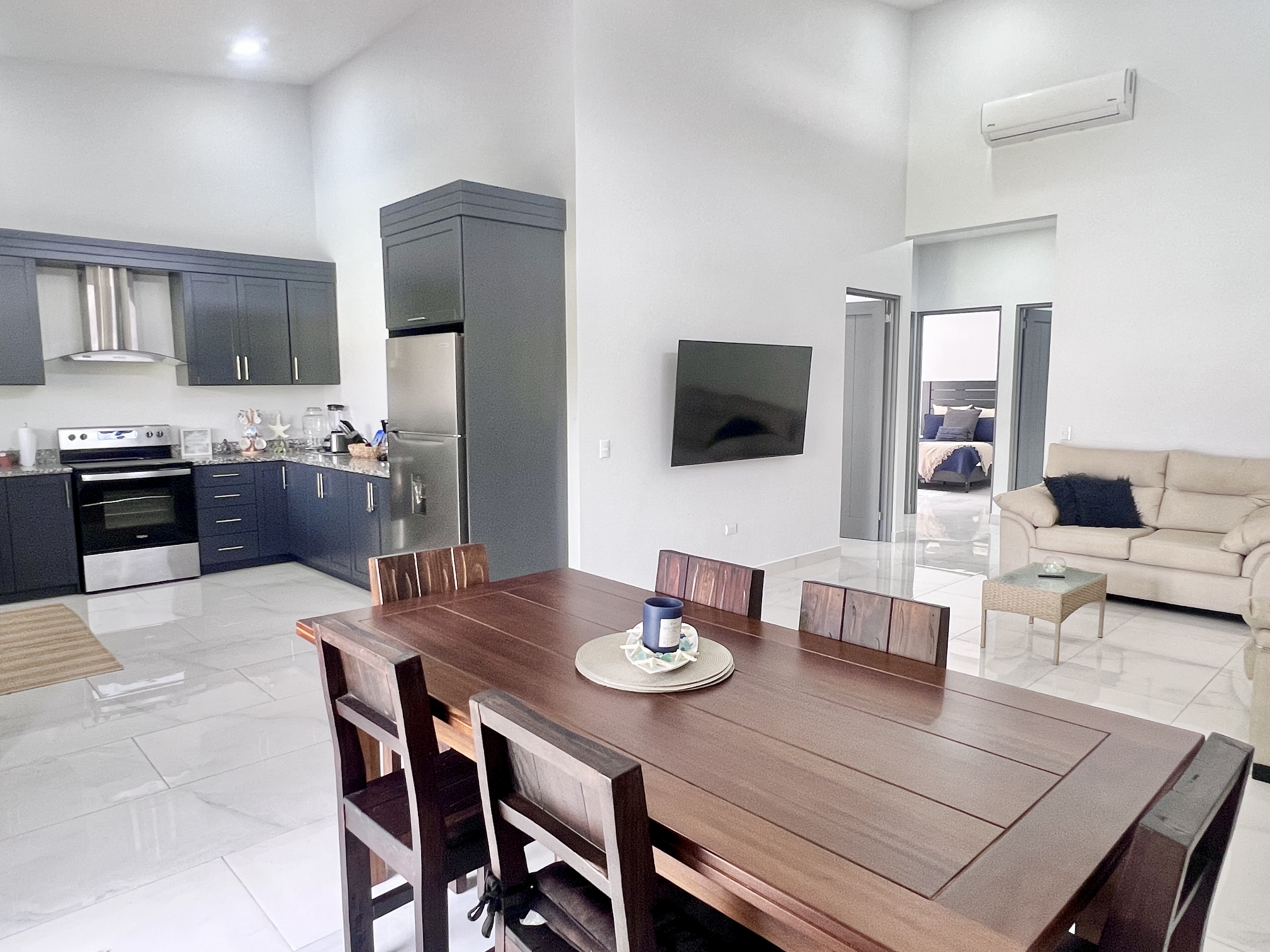 3 bed Single Family Homes For Sale in Quepos, Puntarenas - thumb 3