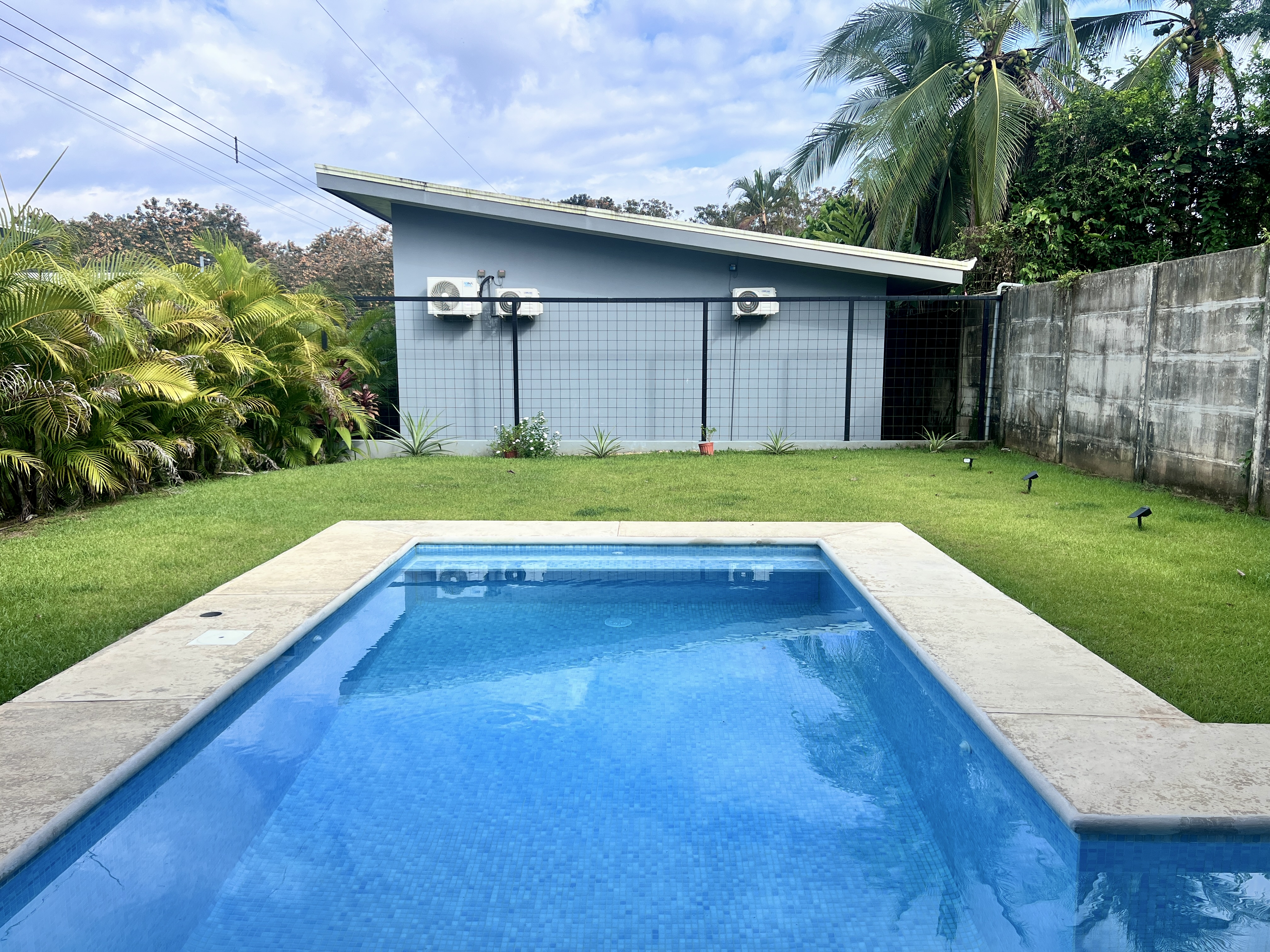 3 bed Single Family Homes For Sale in Quepos, Puntarenas - thumb 8