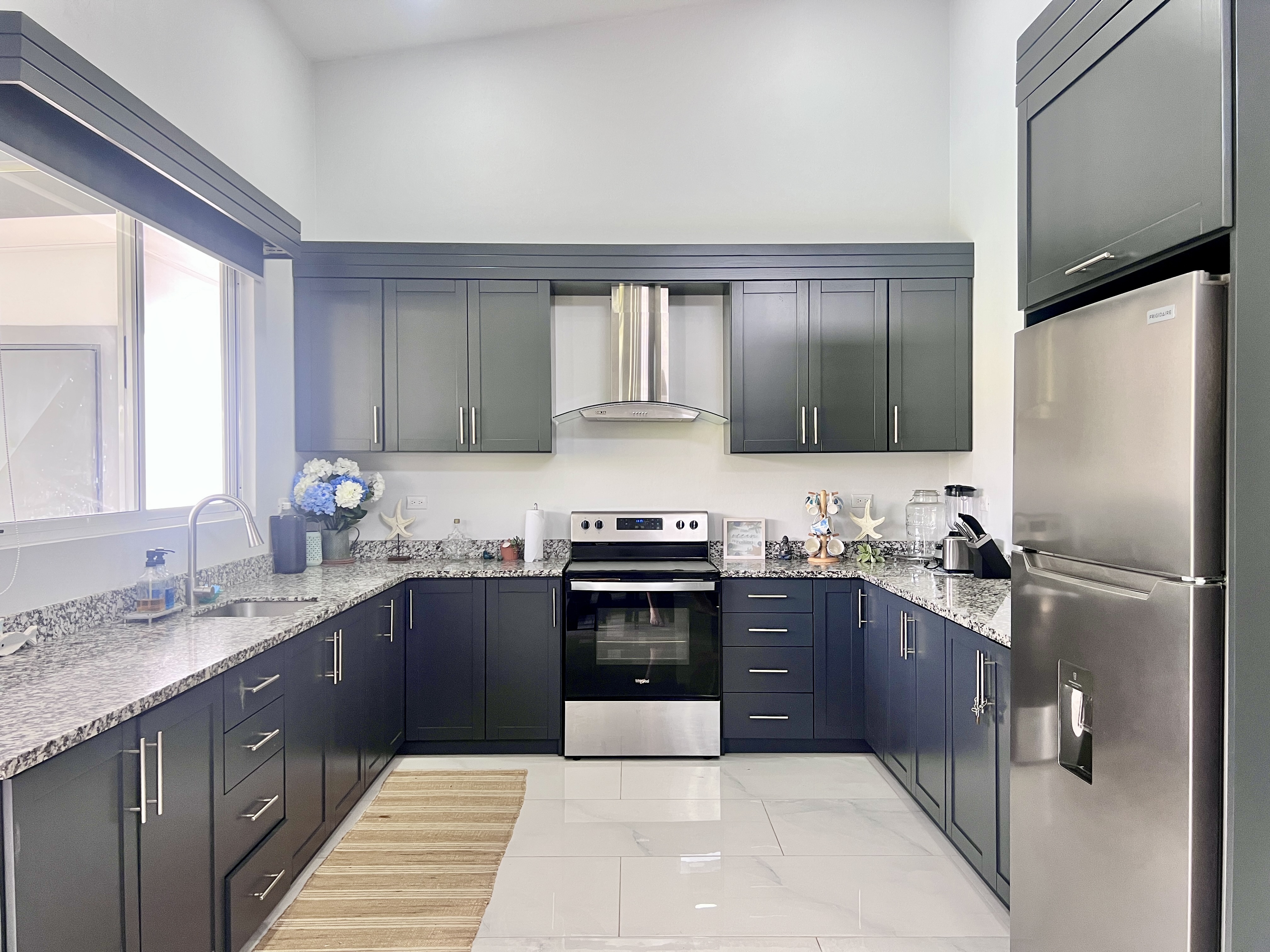 3 bed Single Family Homes For Sale in Quepos, Puntarenas - thumb 11