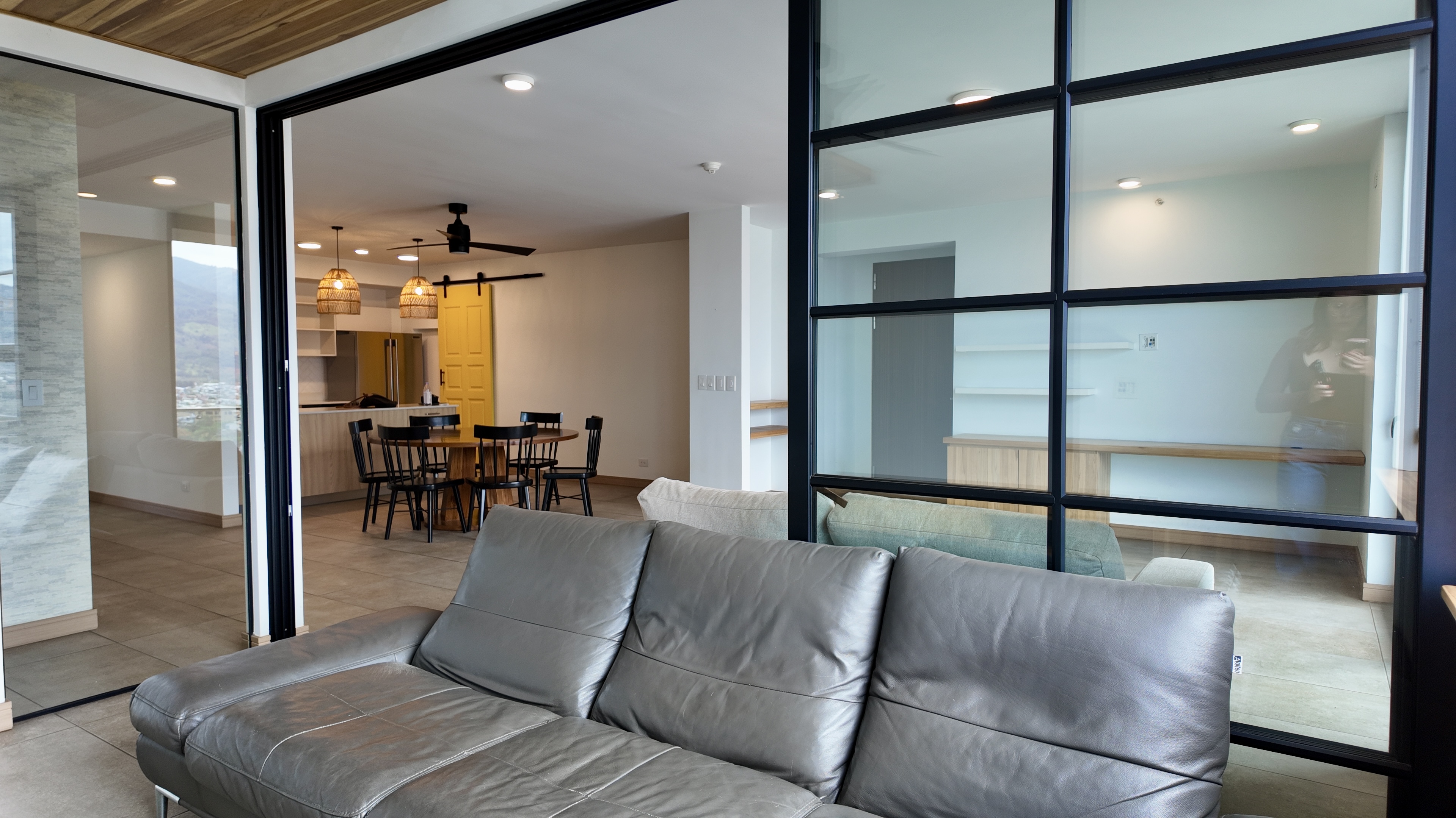 2 bed Apartment For Rent in Rohrmoser, San Jose - thumb 2