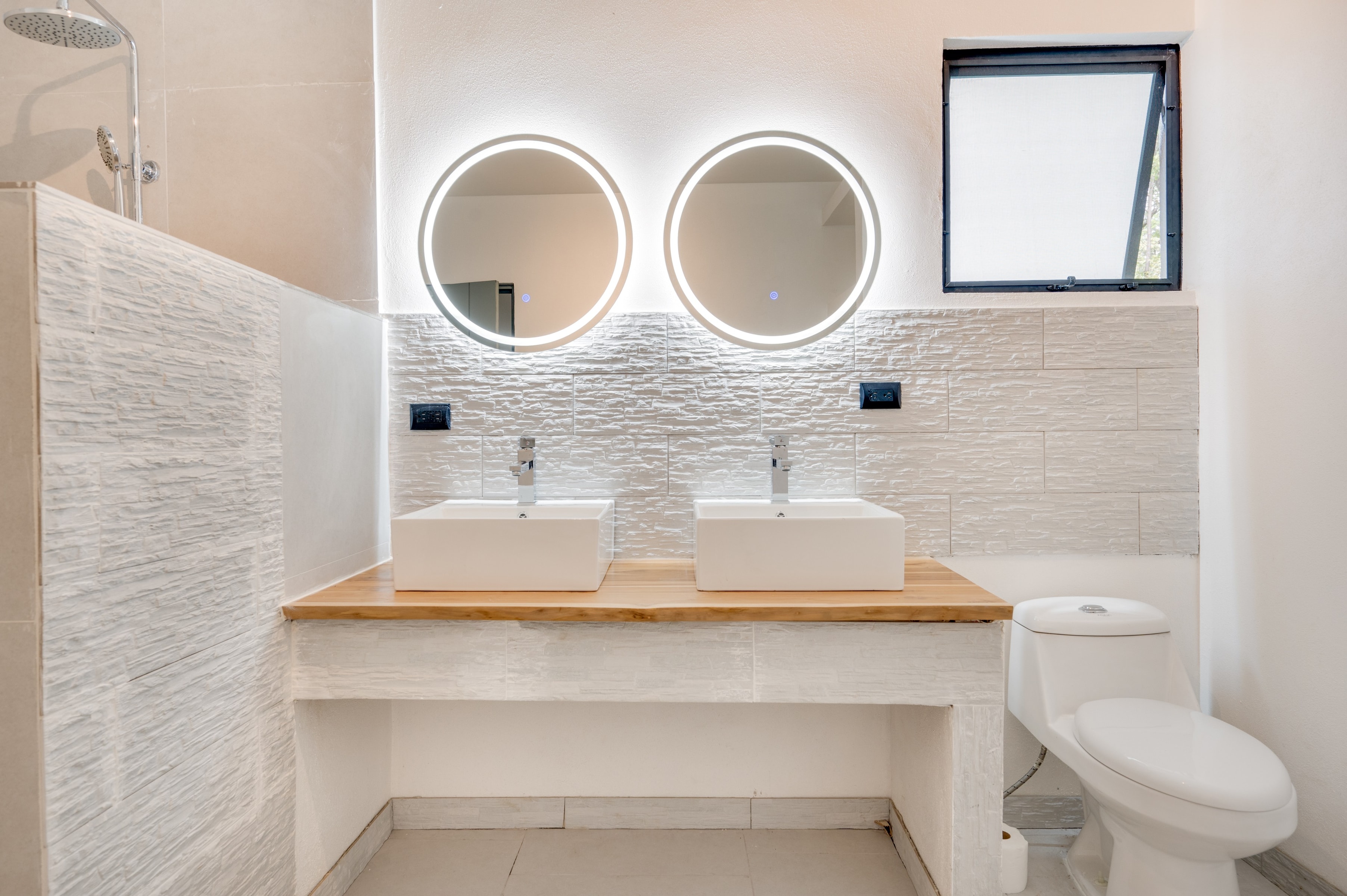 3 bed Single Family Homes For Sale in Tamarindo, Guanacaste - thumb 16