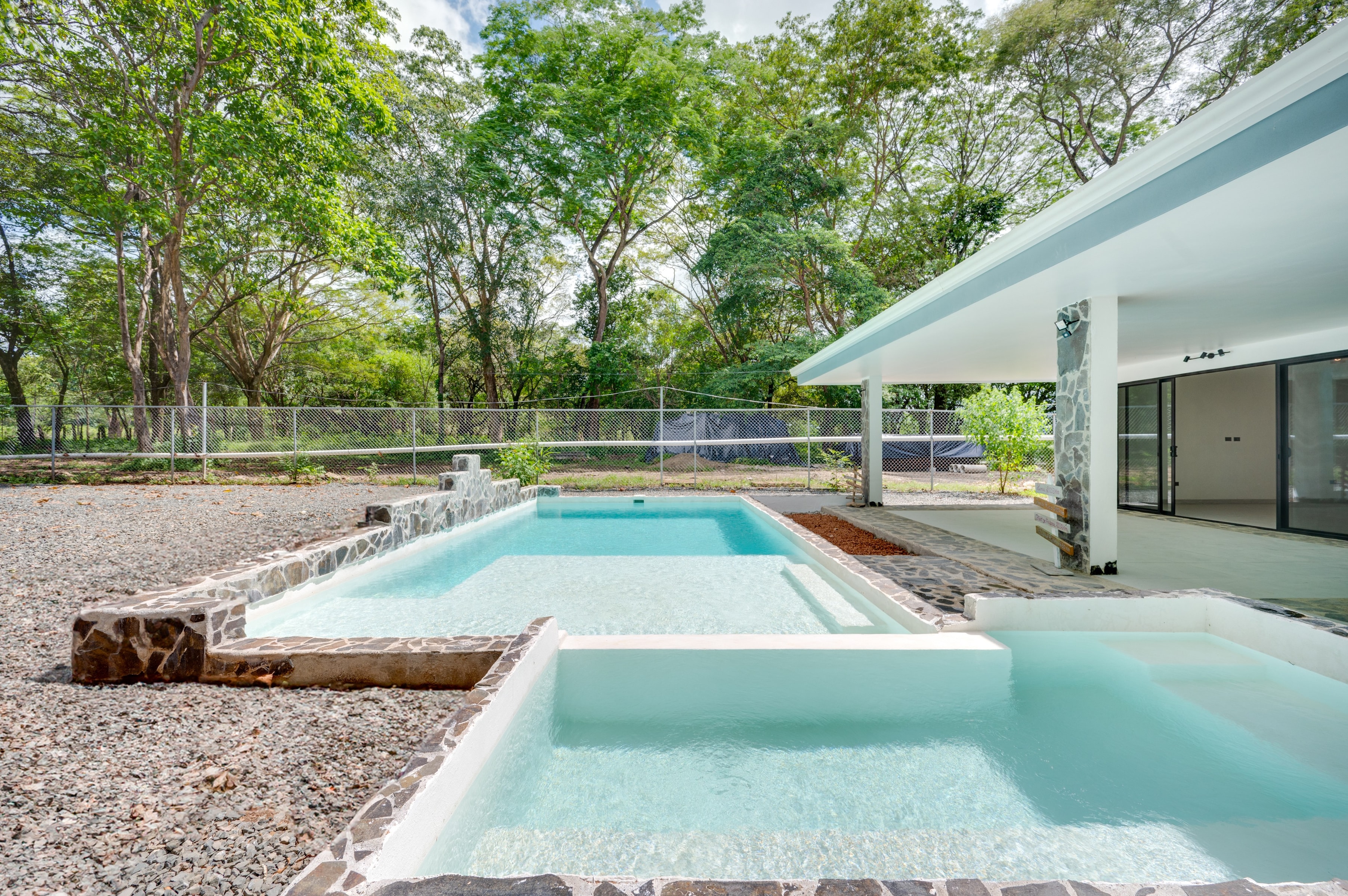 3 bed Single Family Homes For Sale in Tamarindo, Guanacaste - thumb 4