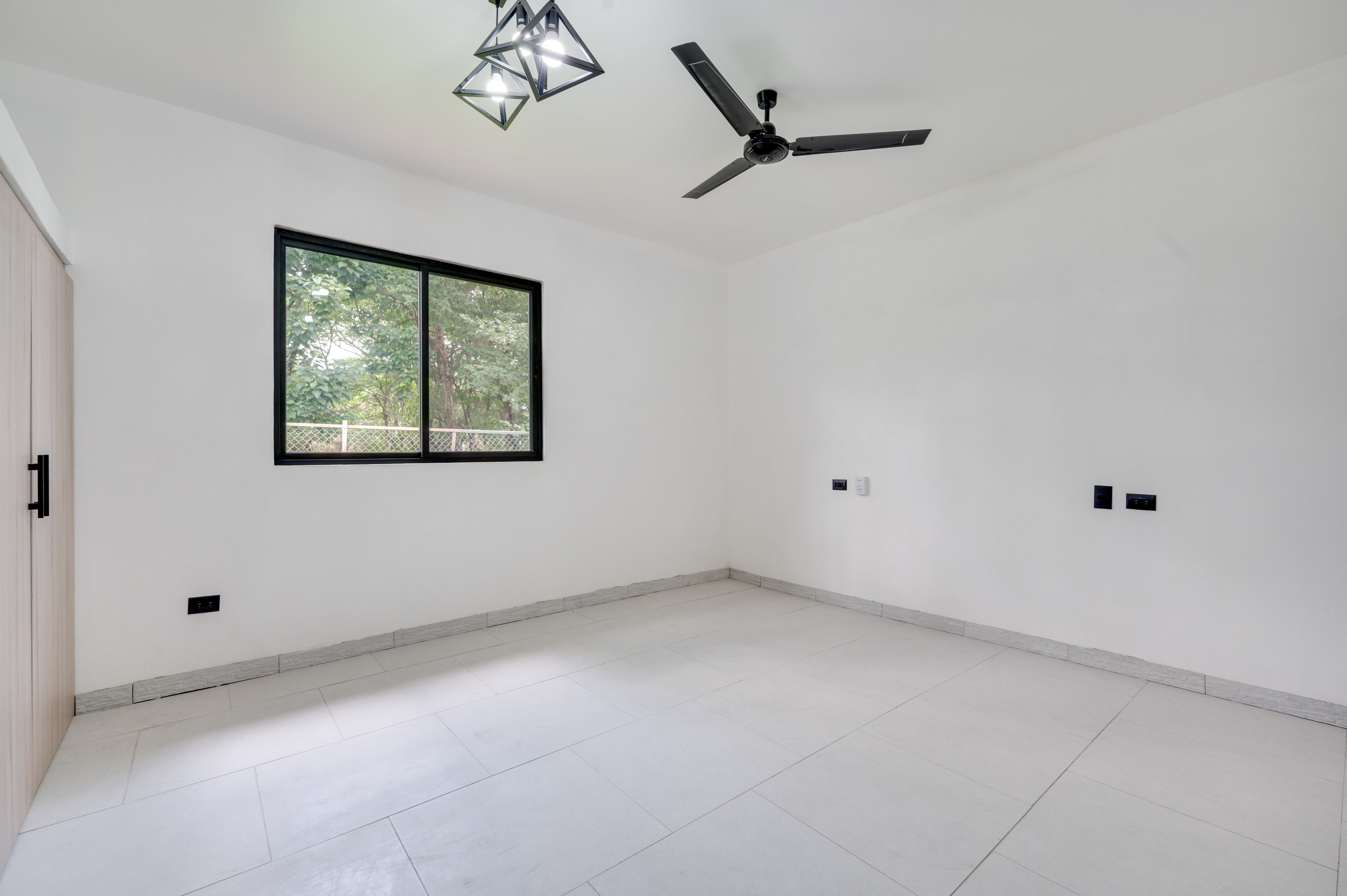 3 bed Single Family Homes For Sale in Tamarindo, Guanacaste - thumb 9