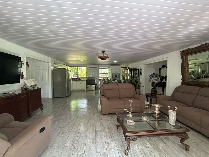 5 bed Single Family Homes For Sale in La Garita, Alajuela - 1
