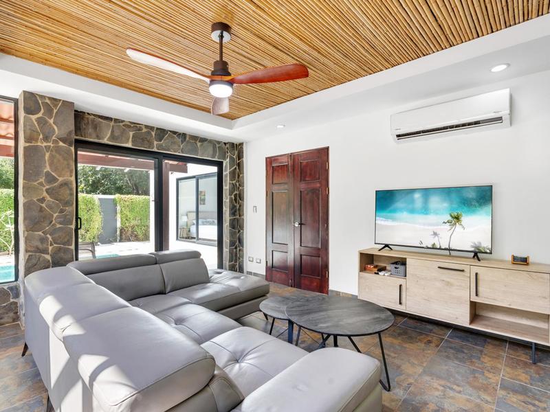 4 bed Single Family Homes For Sale in Tamarindo, Guanacaste - 1