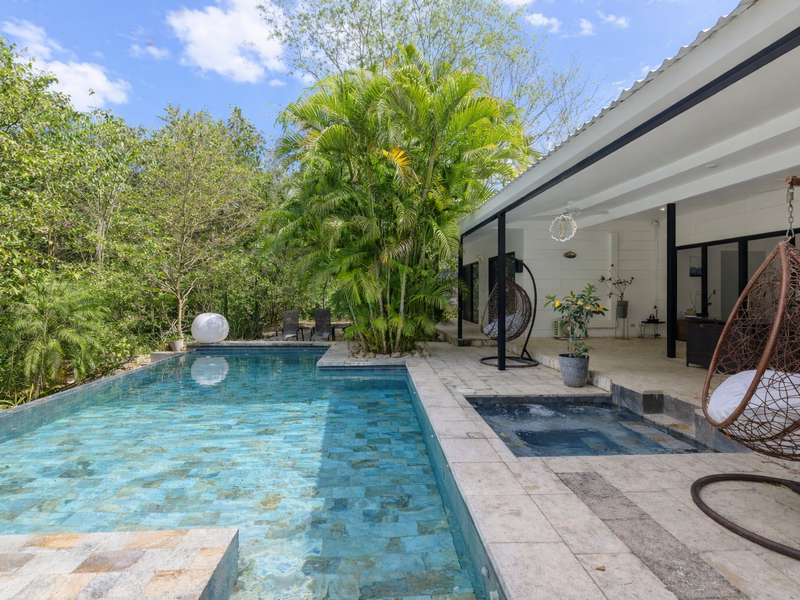 6 bed Single Family Homes For Sale in Tamarindo, Guanacaste - hero 8