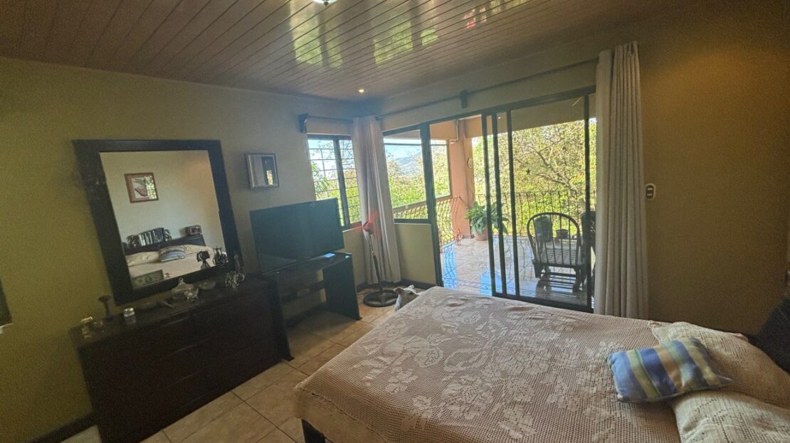 3 bed Single Family Homes For Sale in Alajuela, Alajuela - thumb 3