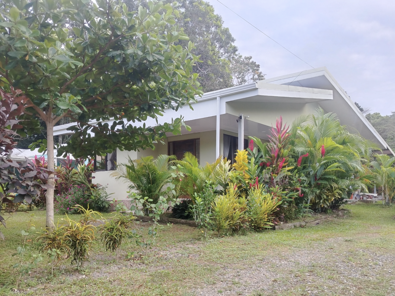 4 bed Single Family Homes For Sale in Cahuita, Limón - 1
