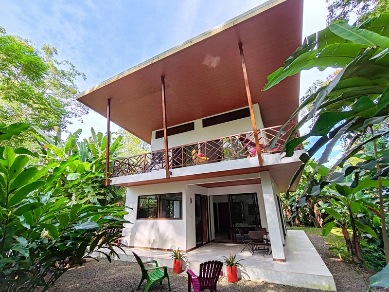5 bed Single Family Homes For Sale in Puerto Viejo, Limón - 1