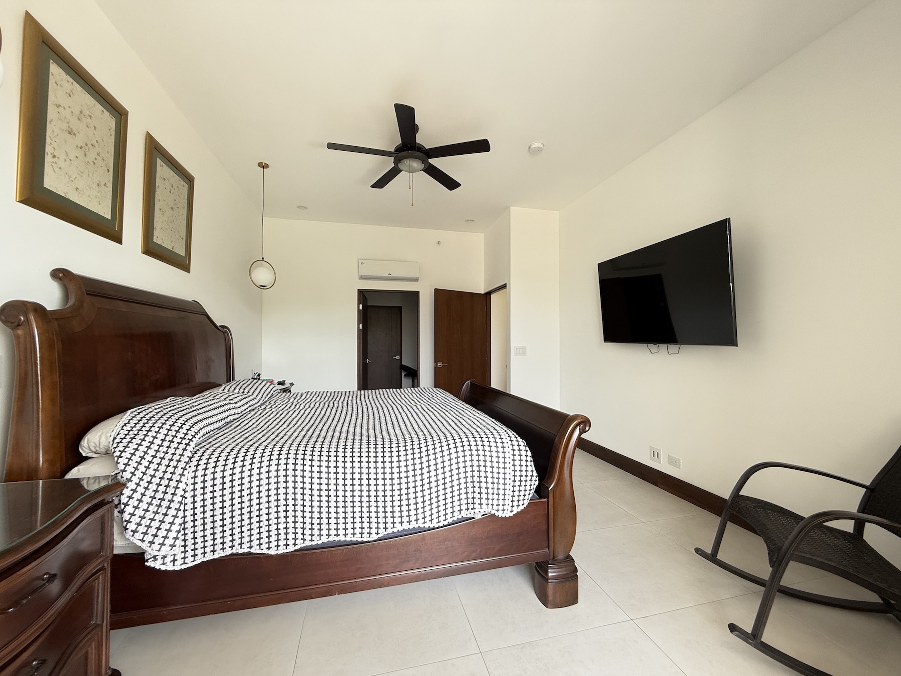 3 bed Apartment For Sale in Santa Ana, San Jose - thumb 11