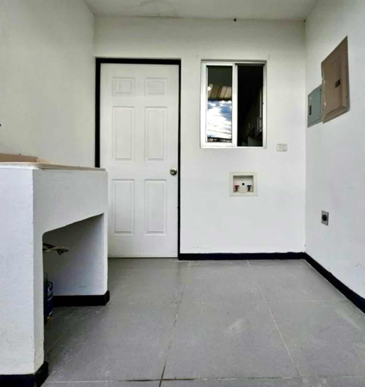2 bed Apartment For Sale in Curridabat, San Jose - thumb 9