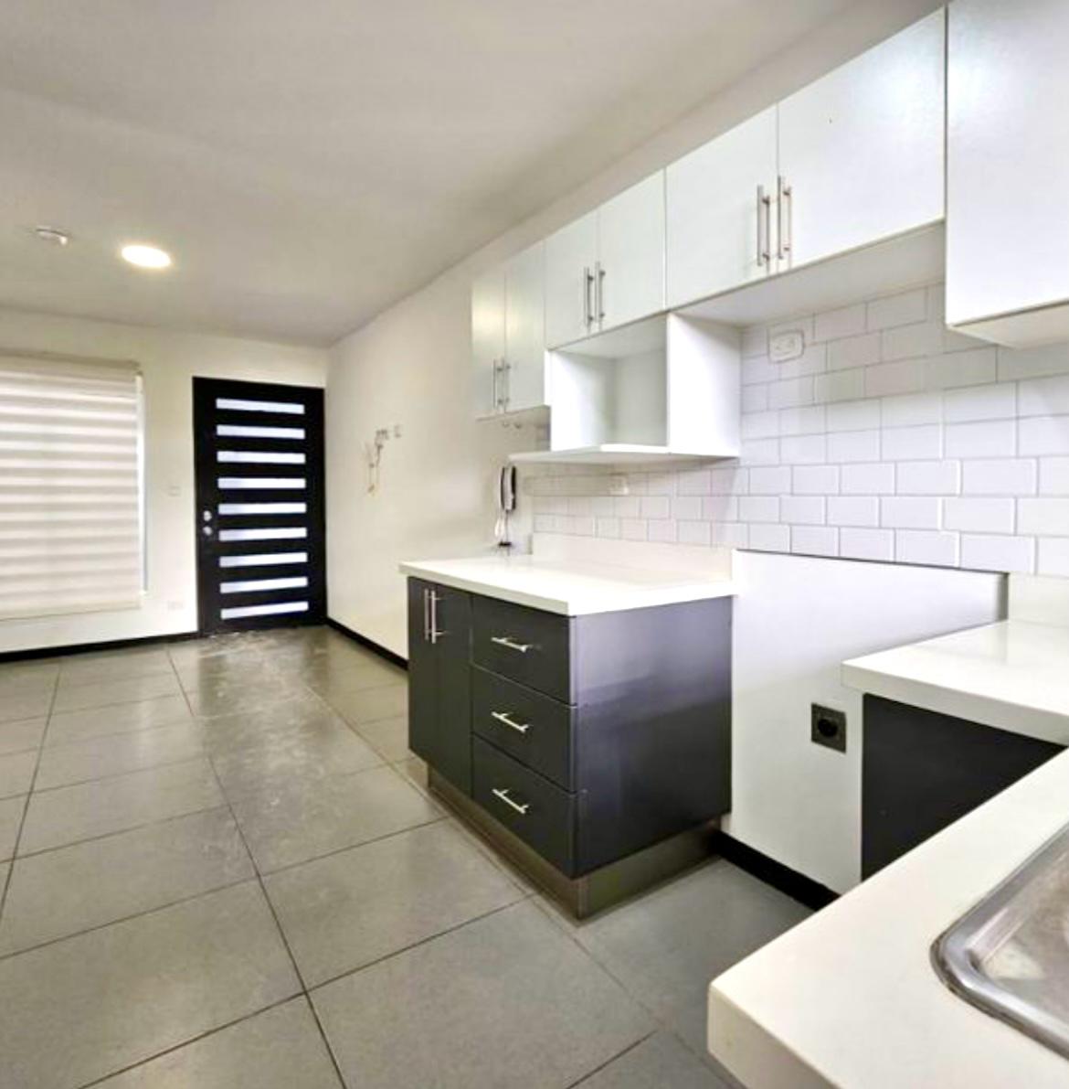 2 bed Apartment For Sale in Curridabat, San Jose - thumb 3