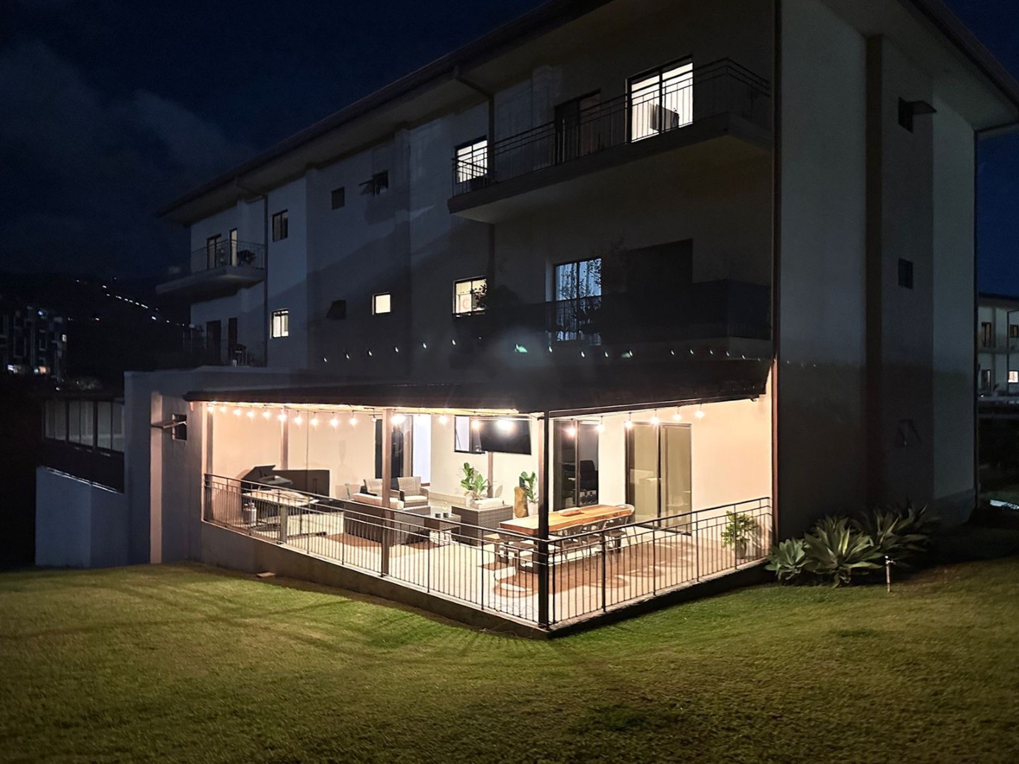 3 bed Apartment For Sale in Santa Ana, San Jose - thumb 3