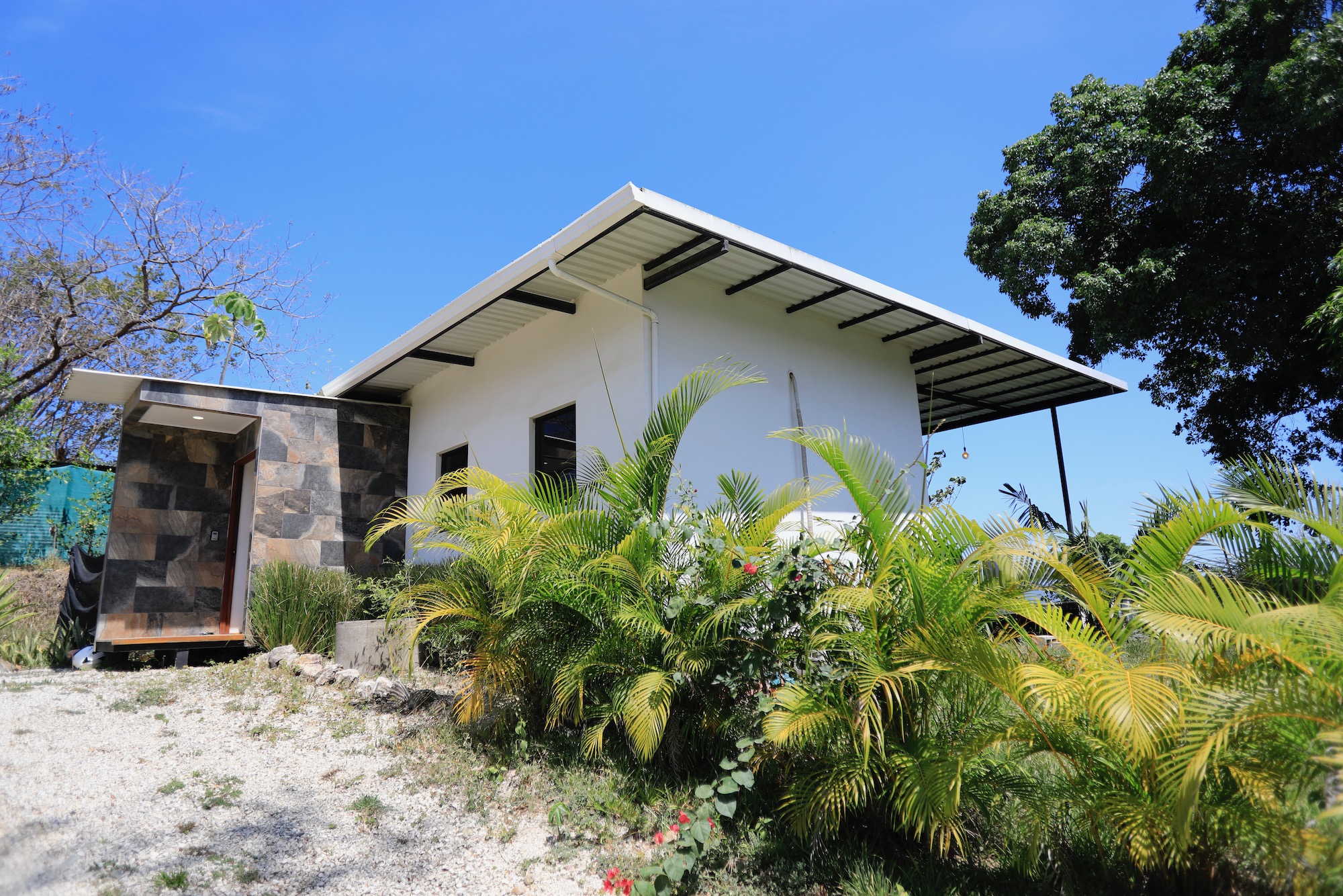 1 bed Apartment For Sale in Santiago, Puntarenas - thumb 1